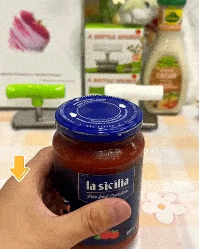 Feature 5 GIF